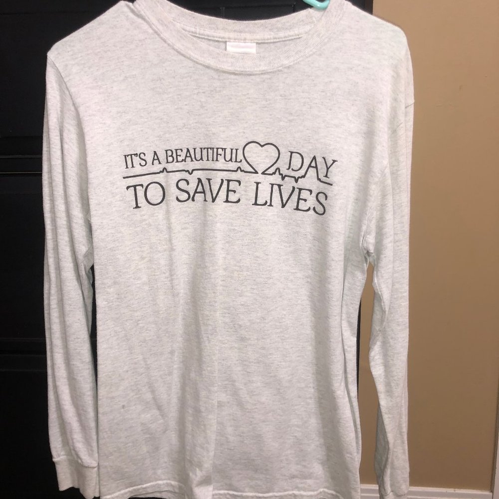 long sleeve t-shirt